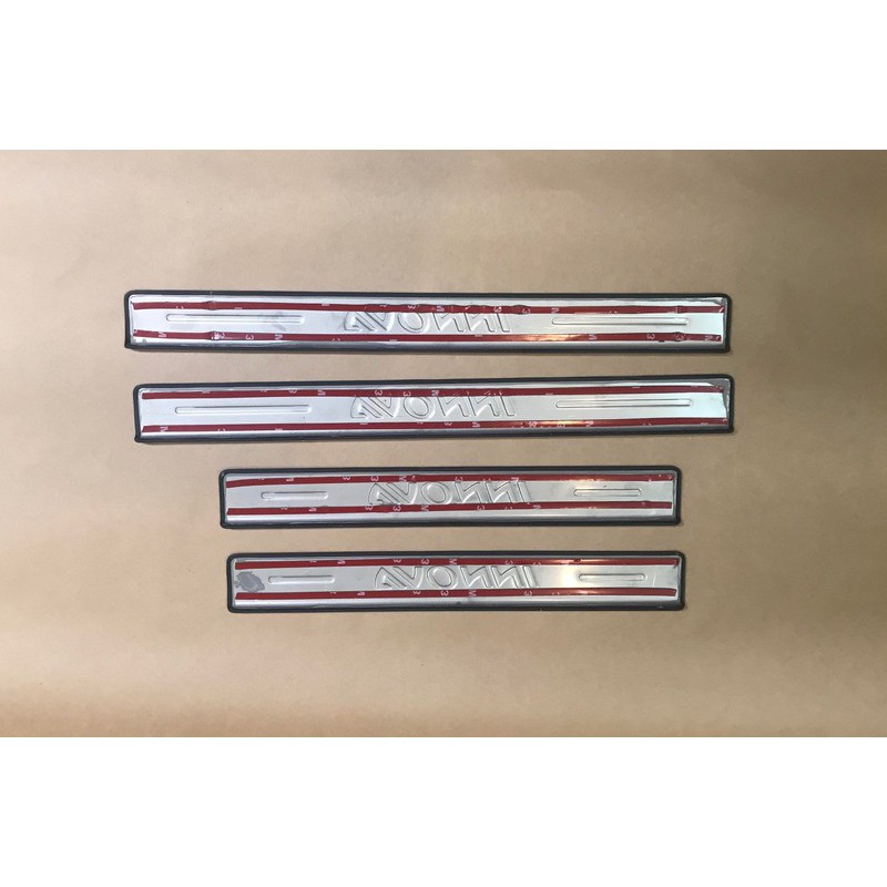 ỐP BẬC CỬA TRONG NGOÀI INNOVA 2015-2022 - tặng kèm keo trợ dính