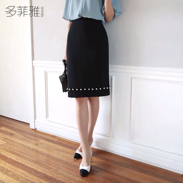 Chân váy chữ A đính ngọc