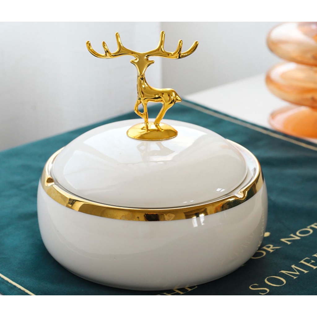 gạt tàn cao cấp. gạt tàn thuốc lá bằng sứ cao cấp.