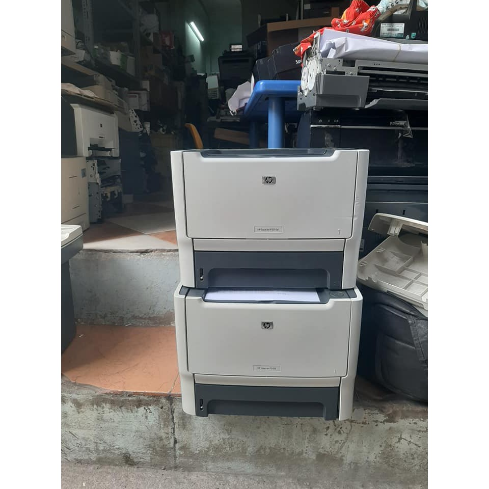 Máy in hp 2015 + tặng kèm hộp mực mới , dây nguồn, dây cáp in mới