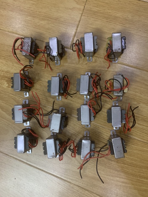 Nguồn 9-12V nuôi mạch time