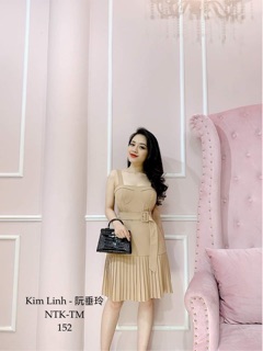 Váy 2 dây cúp ngực chân xếp ly