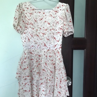 Thanh lý đầm size s 45-49 kg