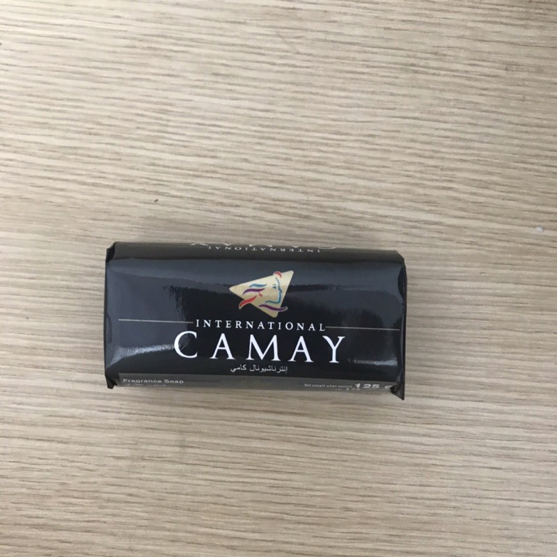 Xà bông tắm Camay Chic 125g