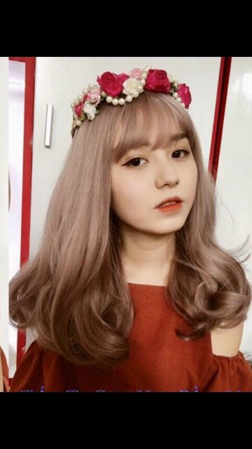 Tóc nguyên đầu hồng xoăn vai