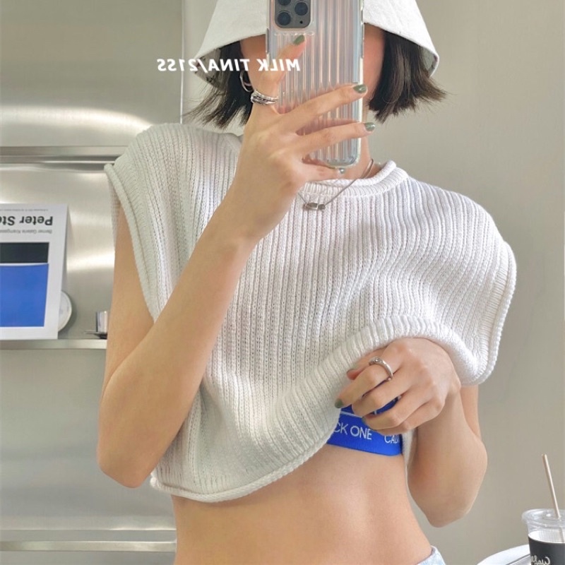 Áo croptop dệt kim sát nách cá tính
