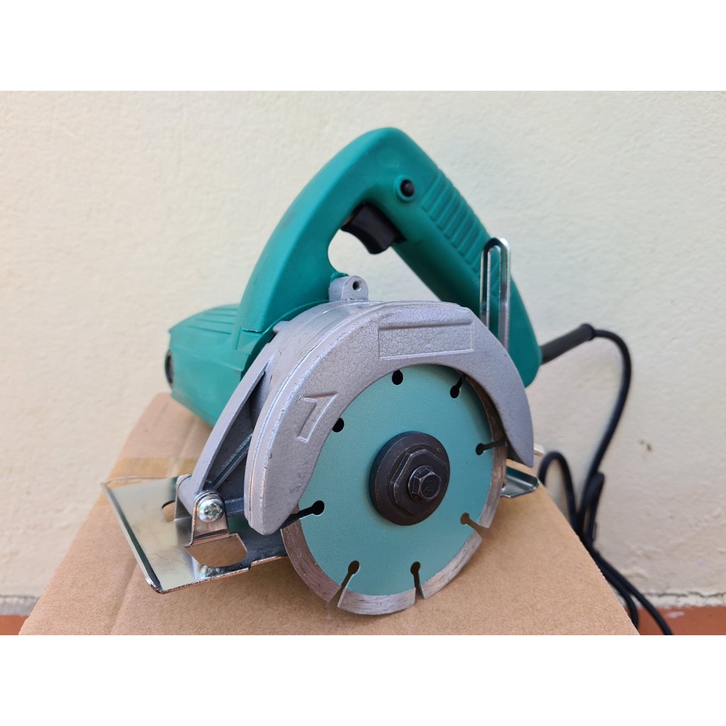 Máy cắt gạch và gỗ