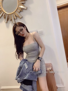 Đầm body trơn nhúng 2 dây