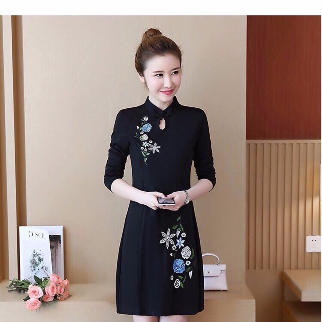 ĐẦM THÊU CỔ TÀU