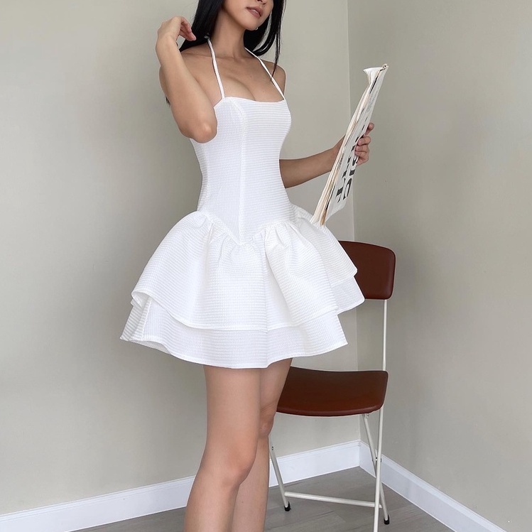 Đầm hai dây đi tiệc cưới, thiết kế dáng xòe, phong cách tiểu thư sang chảnh