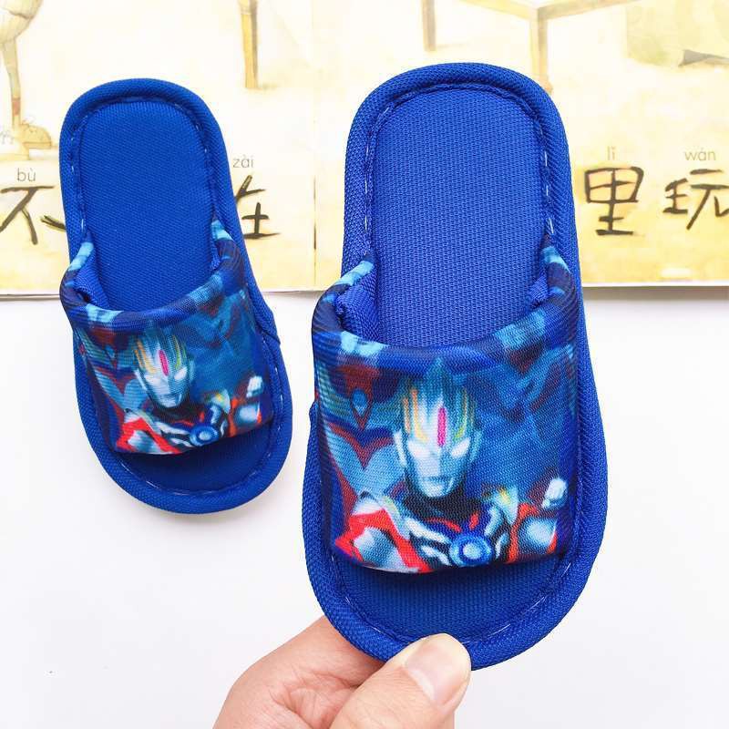 ⭐Ready Stock⭐◐dép đi trong nhà Ultraman. Nam trẻ em xuân hè Siêu nhân Tiga Obu vải lanh mềm chống trượt đế câm