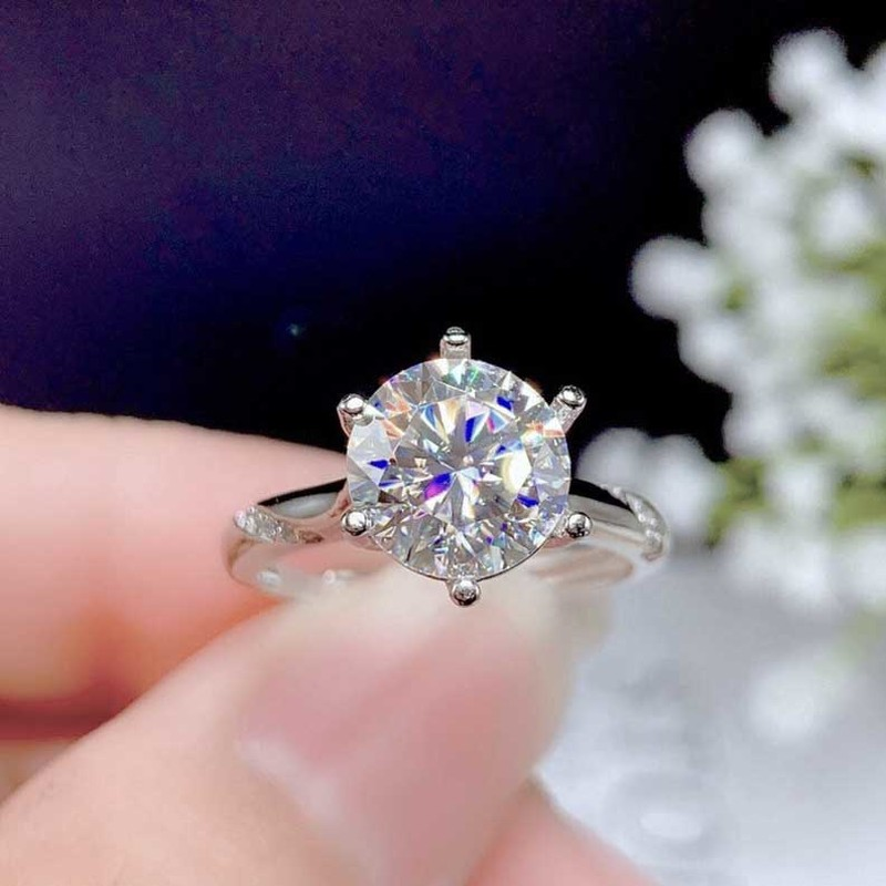 Nhẫn Đính Hôn Mạ Bạc S925 Đính Đá Kim Cương Nhân Tạo Thời Trang