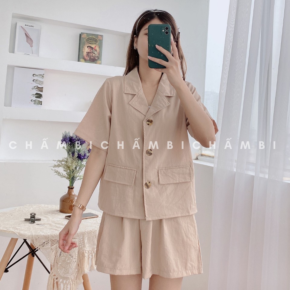 Set Áo Sơ Mi Cổ Vest Cộc Tay Trơn Ba Cúc Dọc Thân Và Quần Short Giả Váy Cực Xinh - S.040