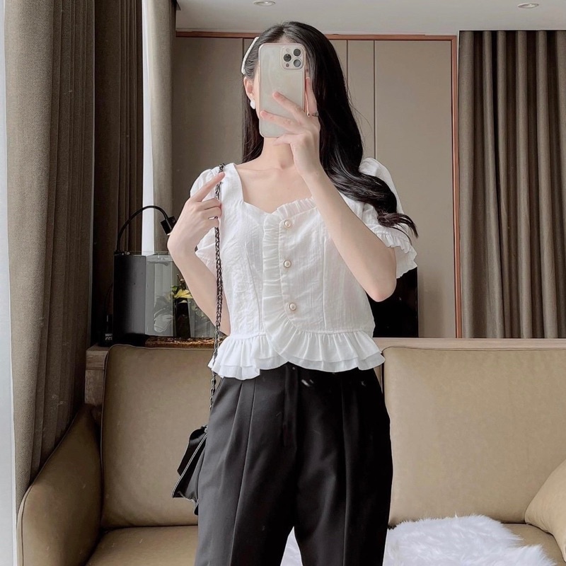 Áo sơ mi dáng ngắn phong cách Hàn Quốc vải tằm hai màu be và trắng xếp bèo 2 tầng A49