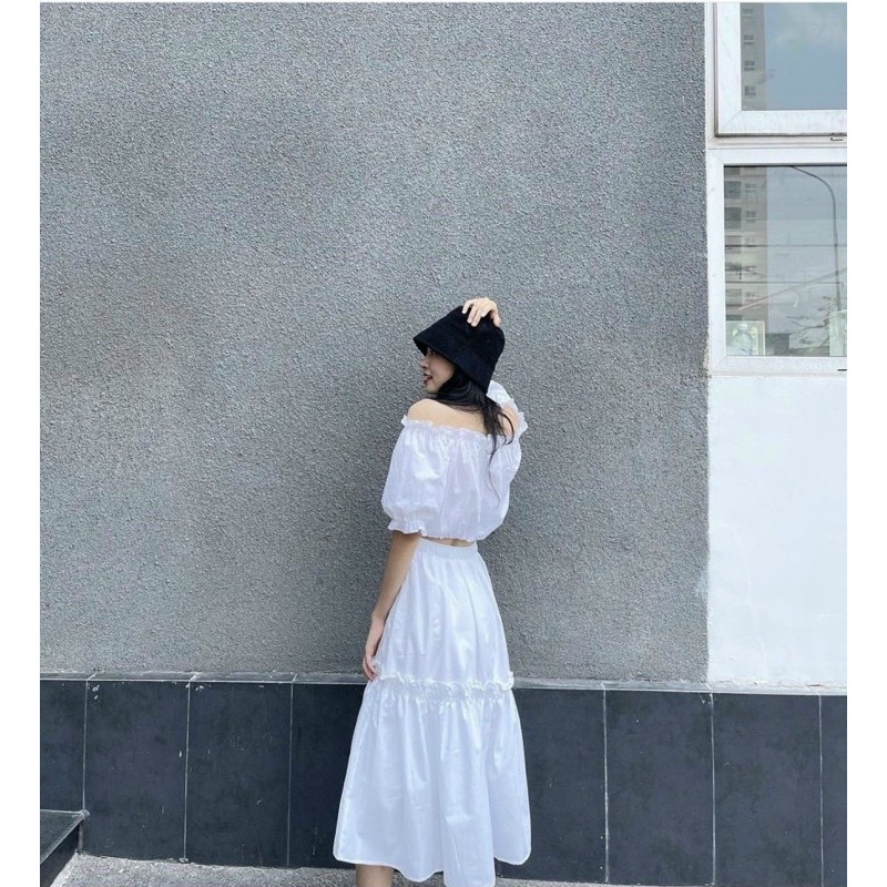 Set Crop Trắng Bẹt Vai + Chân Váy Midi Trắng Tầng