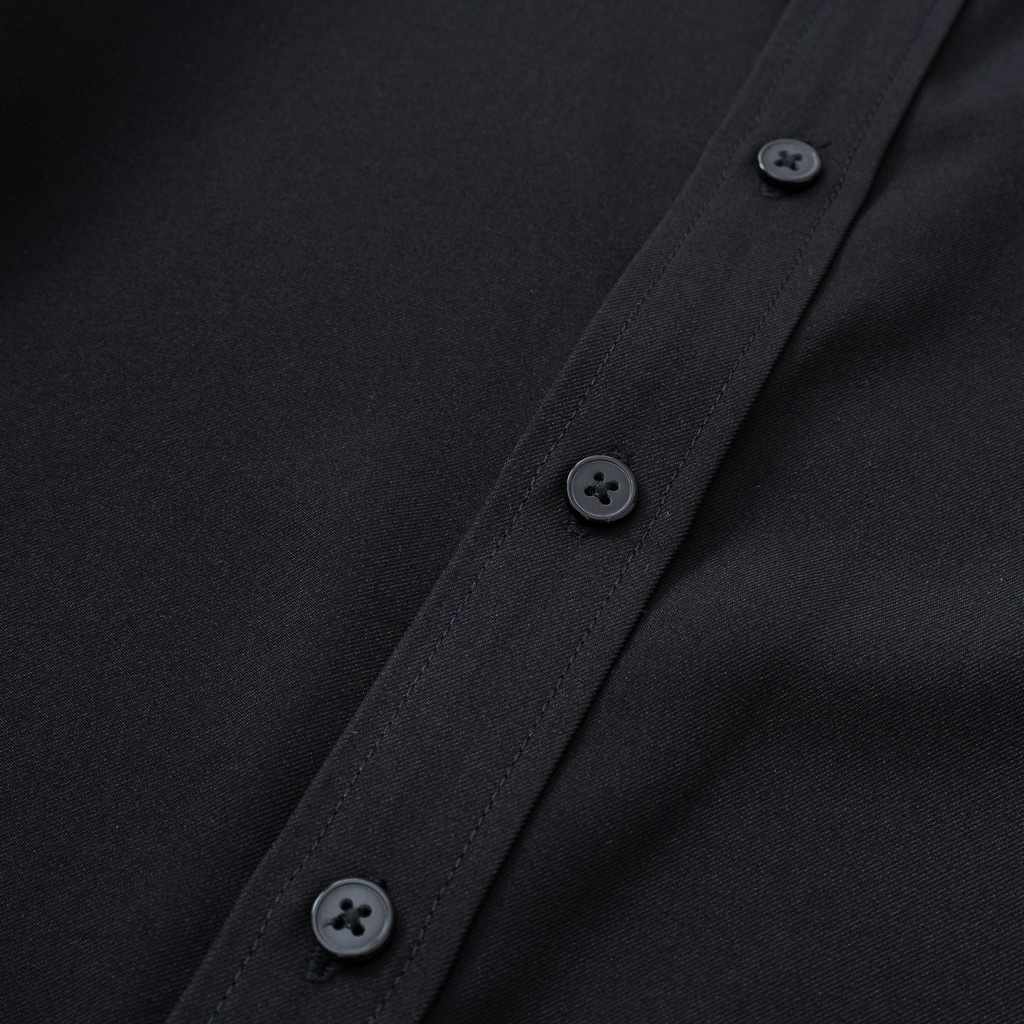 Sơ mi tay dài màu đen KENTA SMD0090