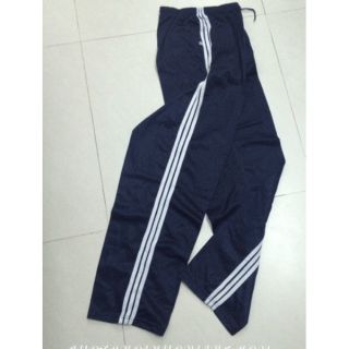 Quần thể thao học sinh