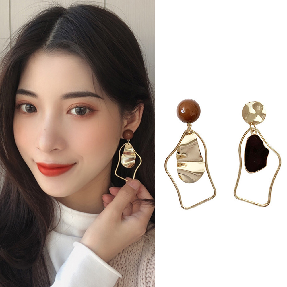 Đôi khuyên tai dáng thả phong cách Vintage nữ tính