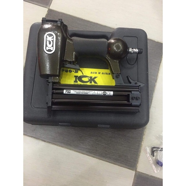 Súng bắn đinh F50 jck