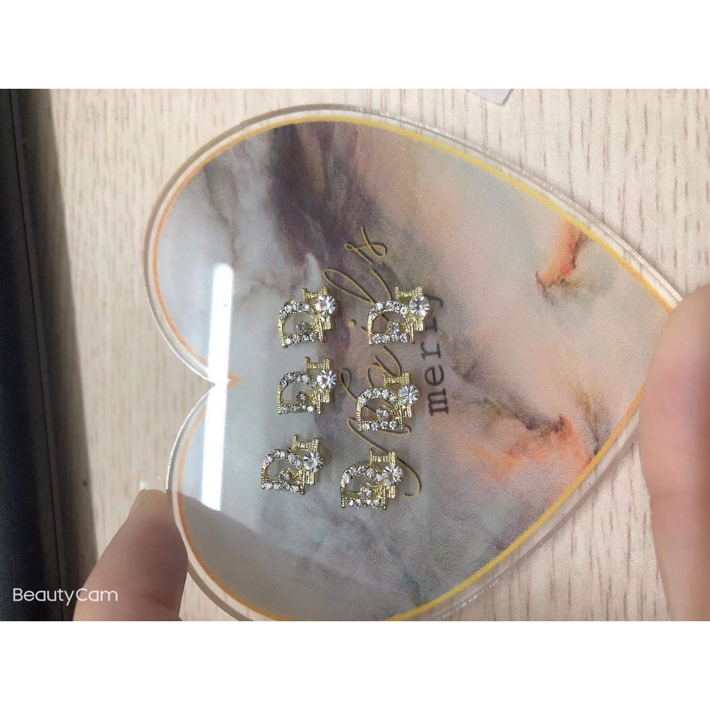 charm thương hiệu trang trí nail