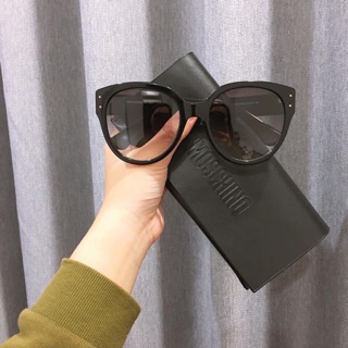 Kính mát nữ Moschino nhập khẩu mỹ chuẩn auth