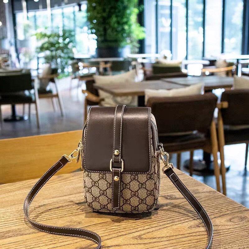 TÚI ĐIỆN THOẠI THỜI TRANG 2020