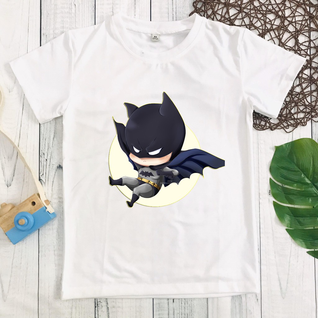 Áo thun trắng Batman