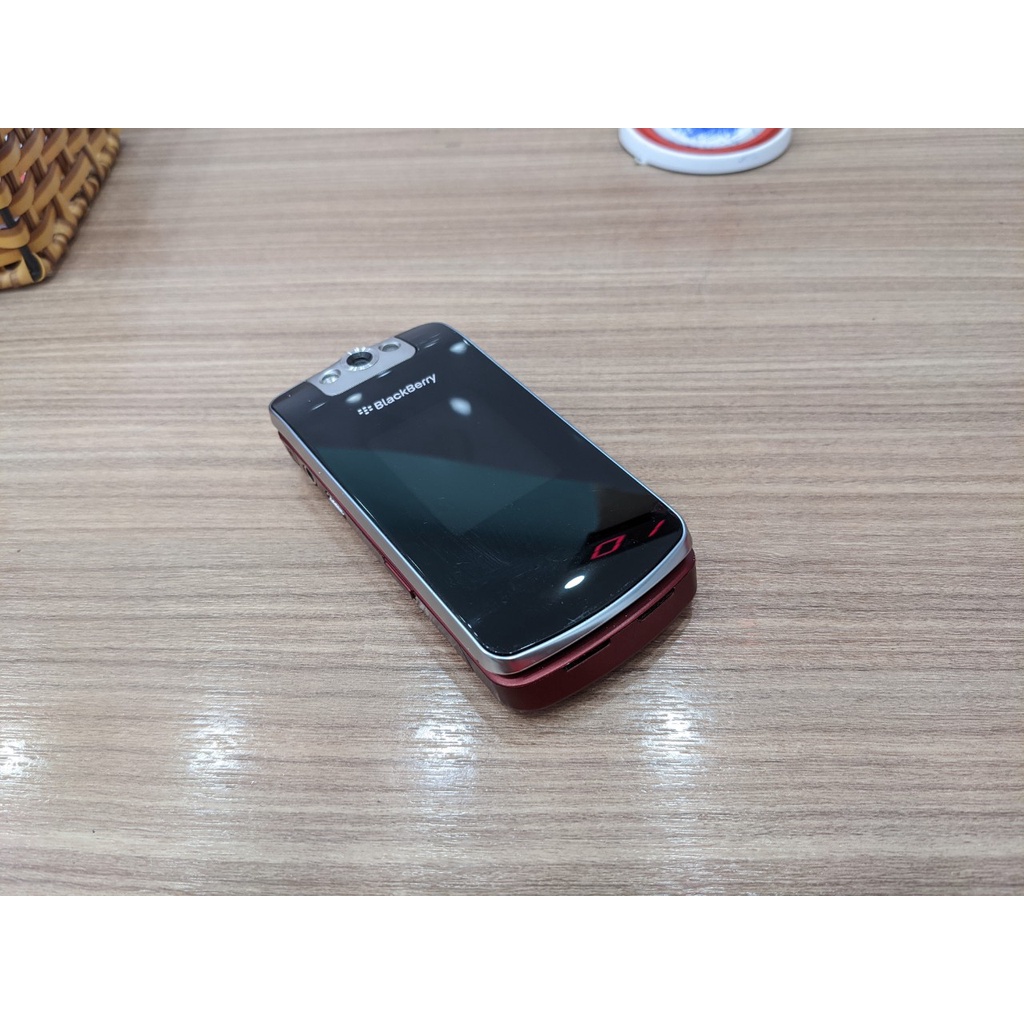 Điện thoại Blackberry 8220 đỏ
