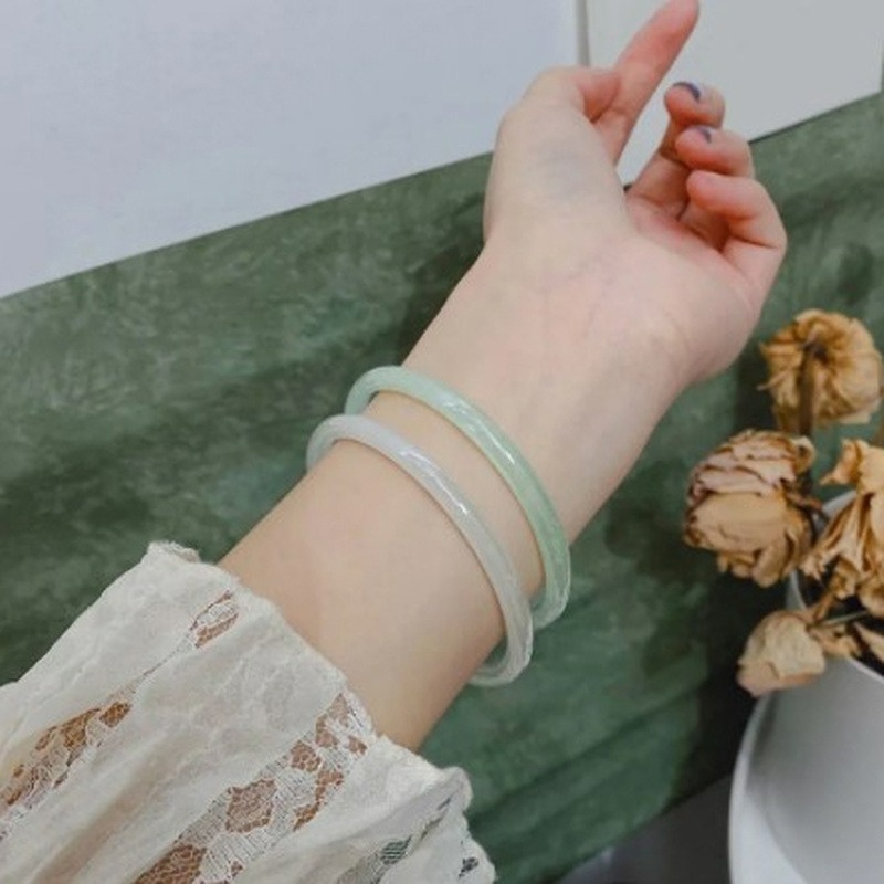 Vòng Đeo Tay Màu Sắc Ngọt Ngào Có Mặt Dây Thủy Tinh Giảm Mệt Mỏi Cải Thiện Giấc Ngủ