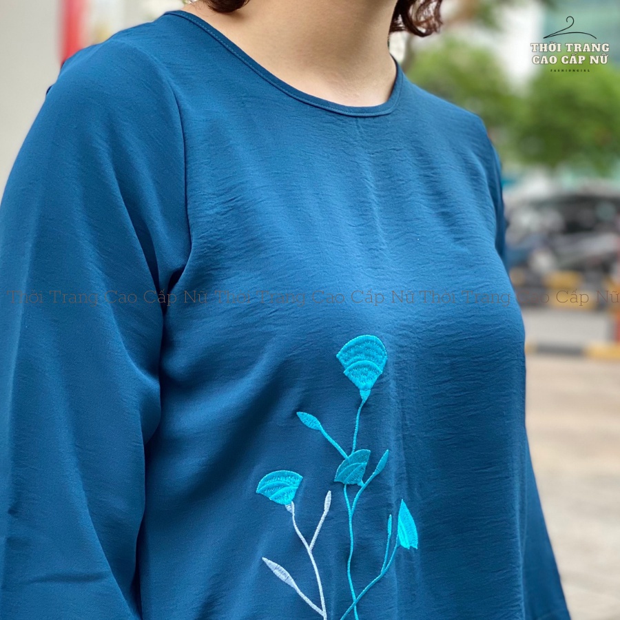 Áo Trung Niên Nữ Sang Trọng Cho Mẹ Thêu Hoa Vải Đũi Mềm Mát Thâm Hút Mồ Hôi TN19 - MT.shop