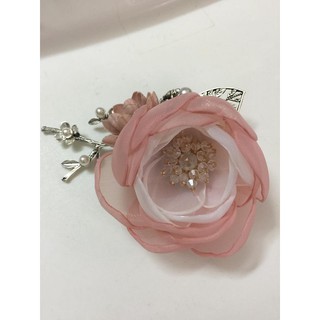 Cài áo hoa voan cao cấp