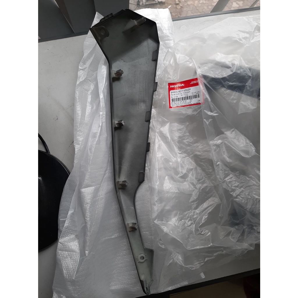 Ốp sàn dưới cạnh sàn chân ab 125 2012-2015 honda air blade 125 2012-2015 honda