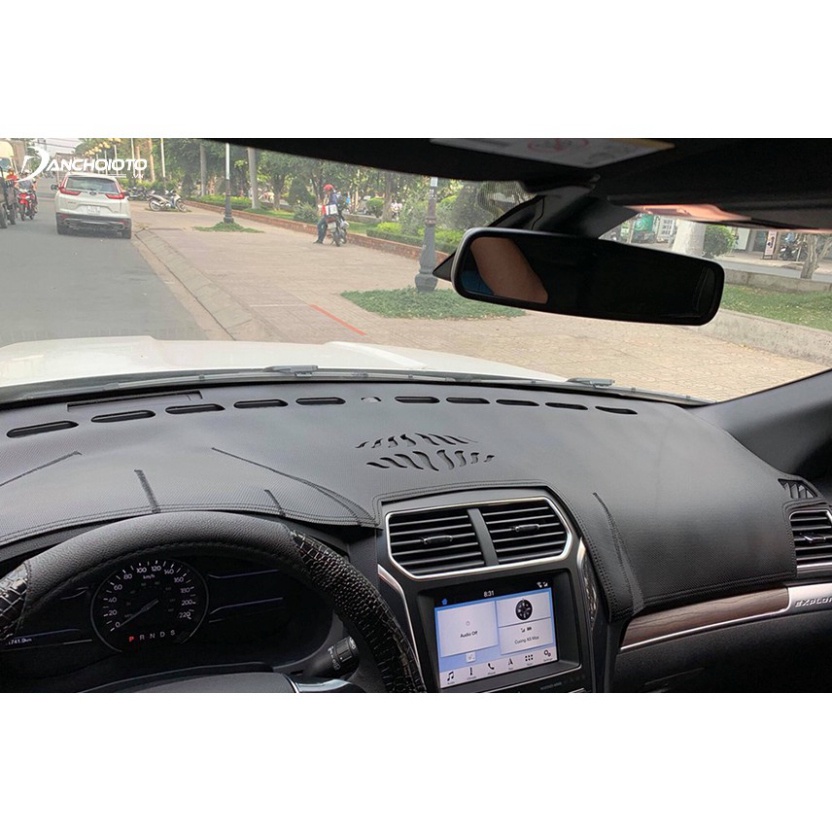 Thảm Taplo - Đủ xe KiA - Nhung hoặc Da Carbon Cacbon