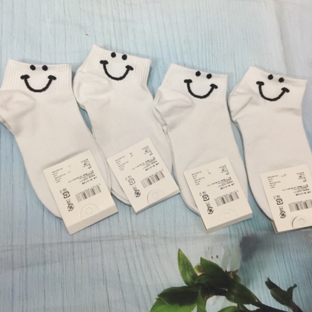 1 đôi tất hình mặt cười,vớ hình thú sỉ sll