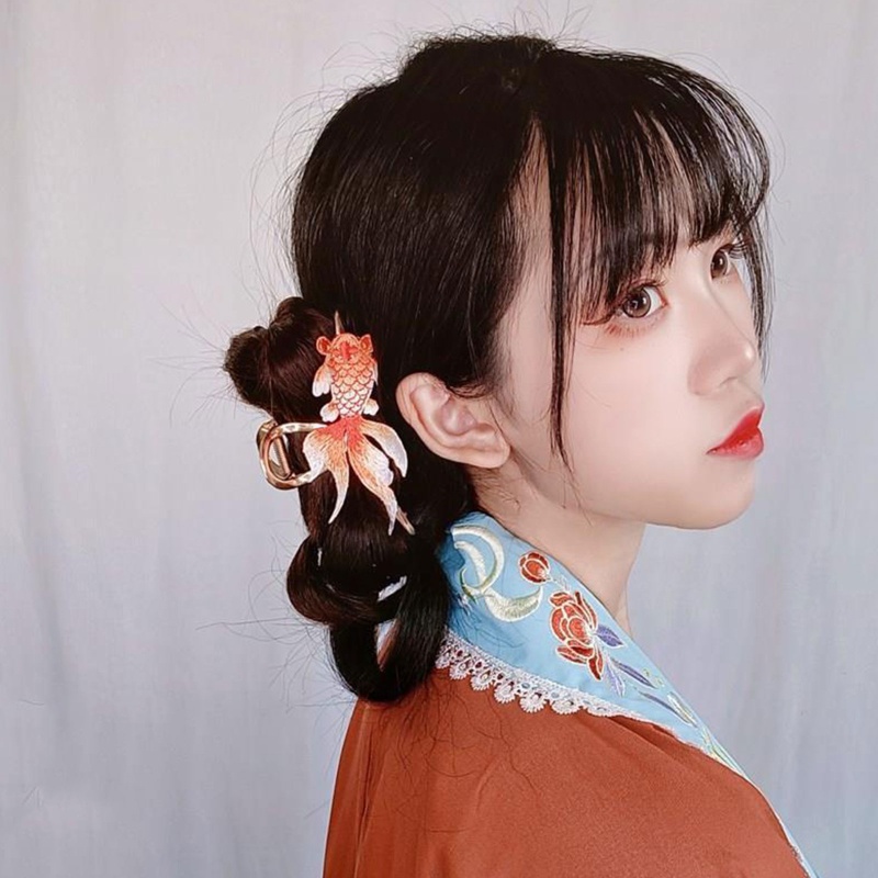 Kẹp Tóc Càng Cua Lớn Bằng Hợp Kim Chống Trượt Thêu Hình Cá Koi