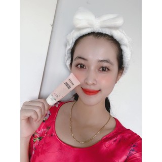 Kem chống nắng Akaza