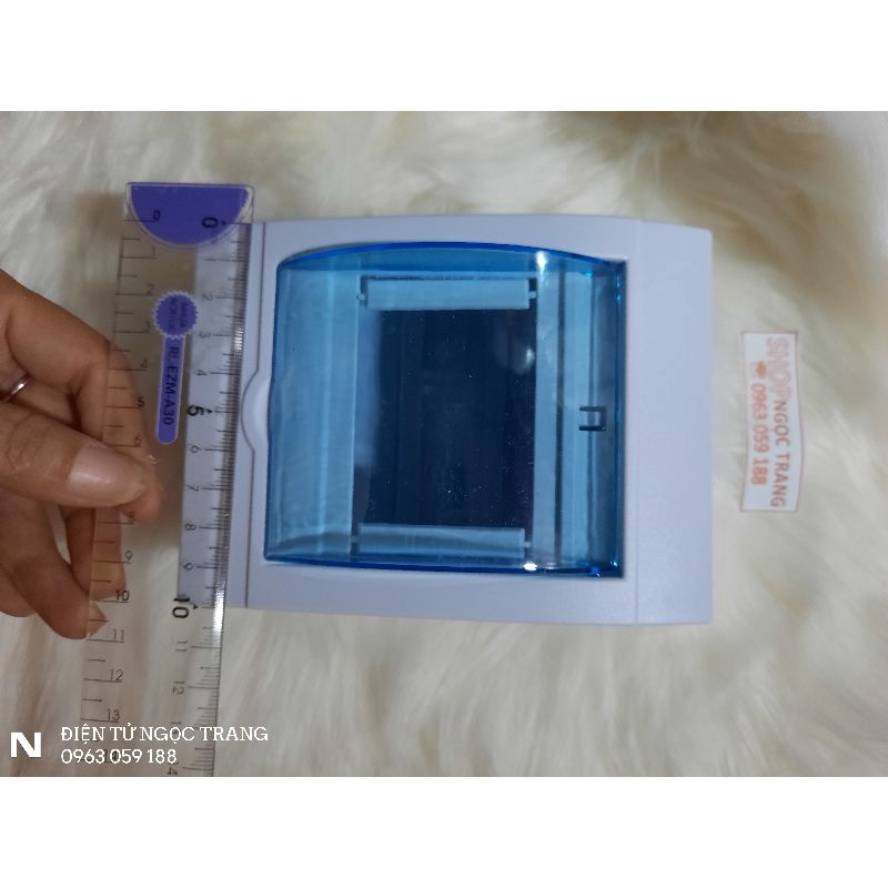 Hộp Đựng Aptomat CB 4 Tép Có Gài