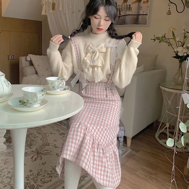 Set áo sweater dáng rộng + chân váy yếm thời trang thu đông mới cho nữ