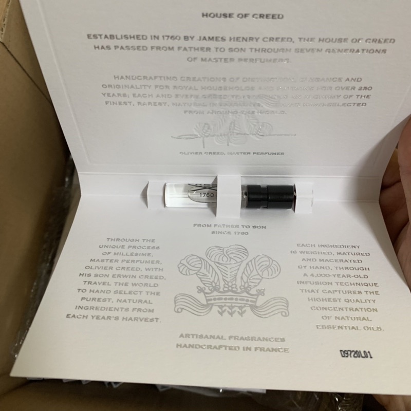 Nước hoa Vials Creed Roya Oud EDP 2ml (như hình)