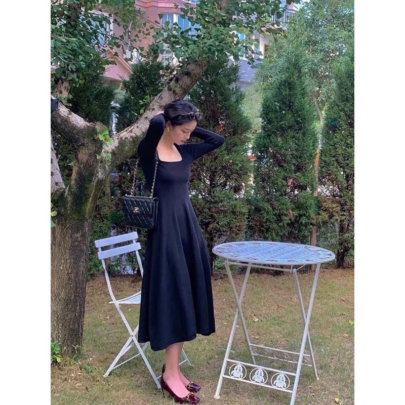 [Mã SKAMSALE06 giảm 10% tối đa 100K đơn 150K] Bán sỉ Váy cổ vuông dáng xoè 2 màu đen,nâu | BigBuy360 - bigbuy360.vn