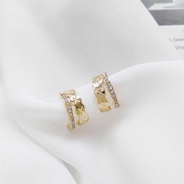 Bông tai mạ vàng đính đá nhỏ xinh kiếu dáng hàn quốc hiện đại tinh tế - Mely 1534