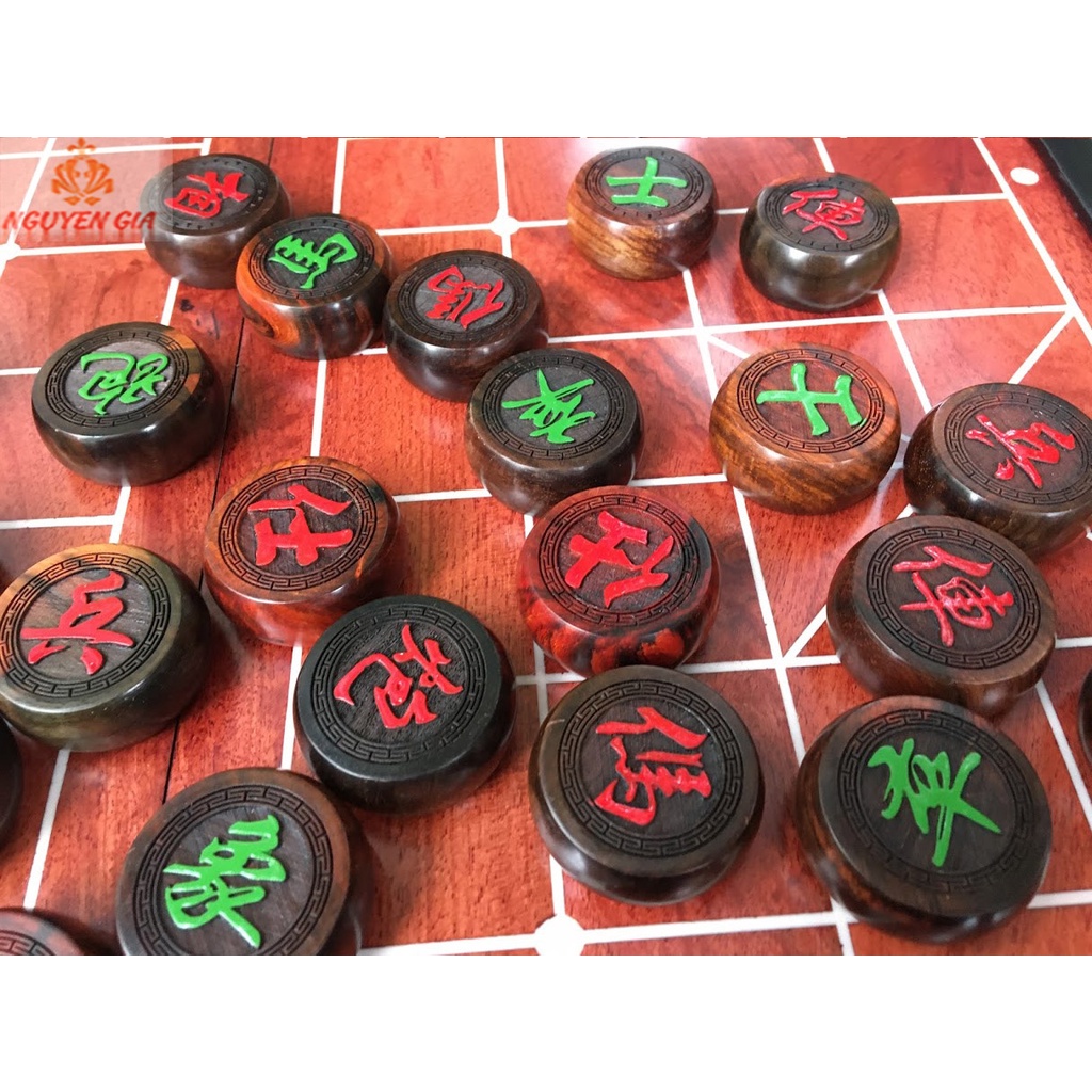 Quân cờ Tướng gỗ Trắc đường kính 4,0 cm (Không bao gồm bàn)