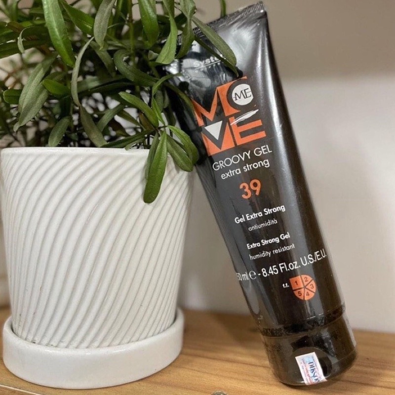 Gel tạo kiểu siêu cứng Extra Strong 39 Dikson 250ml