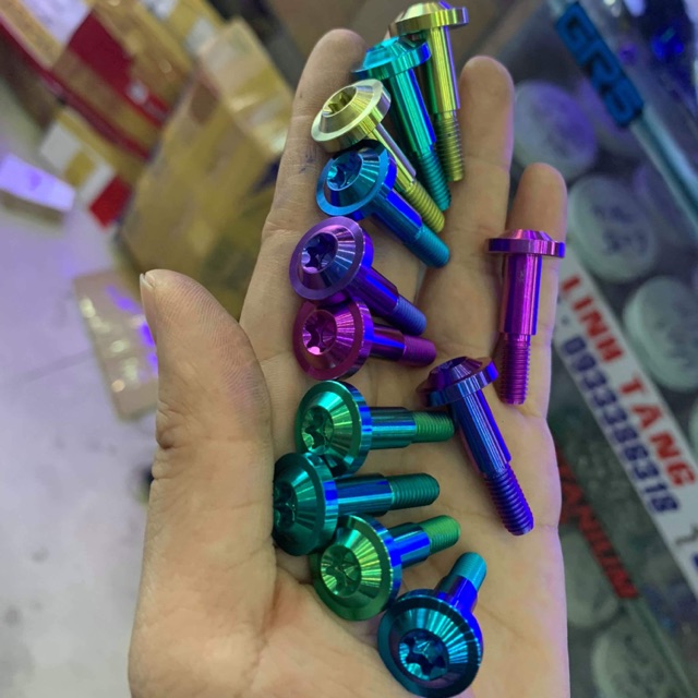 Ốc titan gr5 tay thắng dành cho Xe số/ Xe tay côn ( Lever Bolts For Winner , Sniper , Raider )