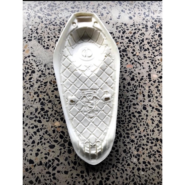 Nệm mút yên xe Honda Dream thương hiệu Hồng Tiến chính hãng