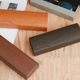  Hộp đựng kính bằng gỗ