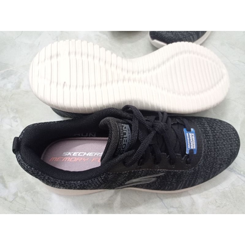 Giày skecher nữ.