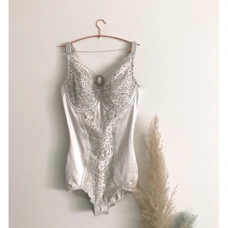Áo bodysuit có gọng 2hand