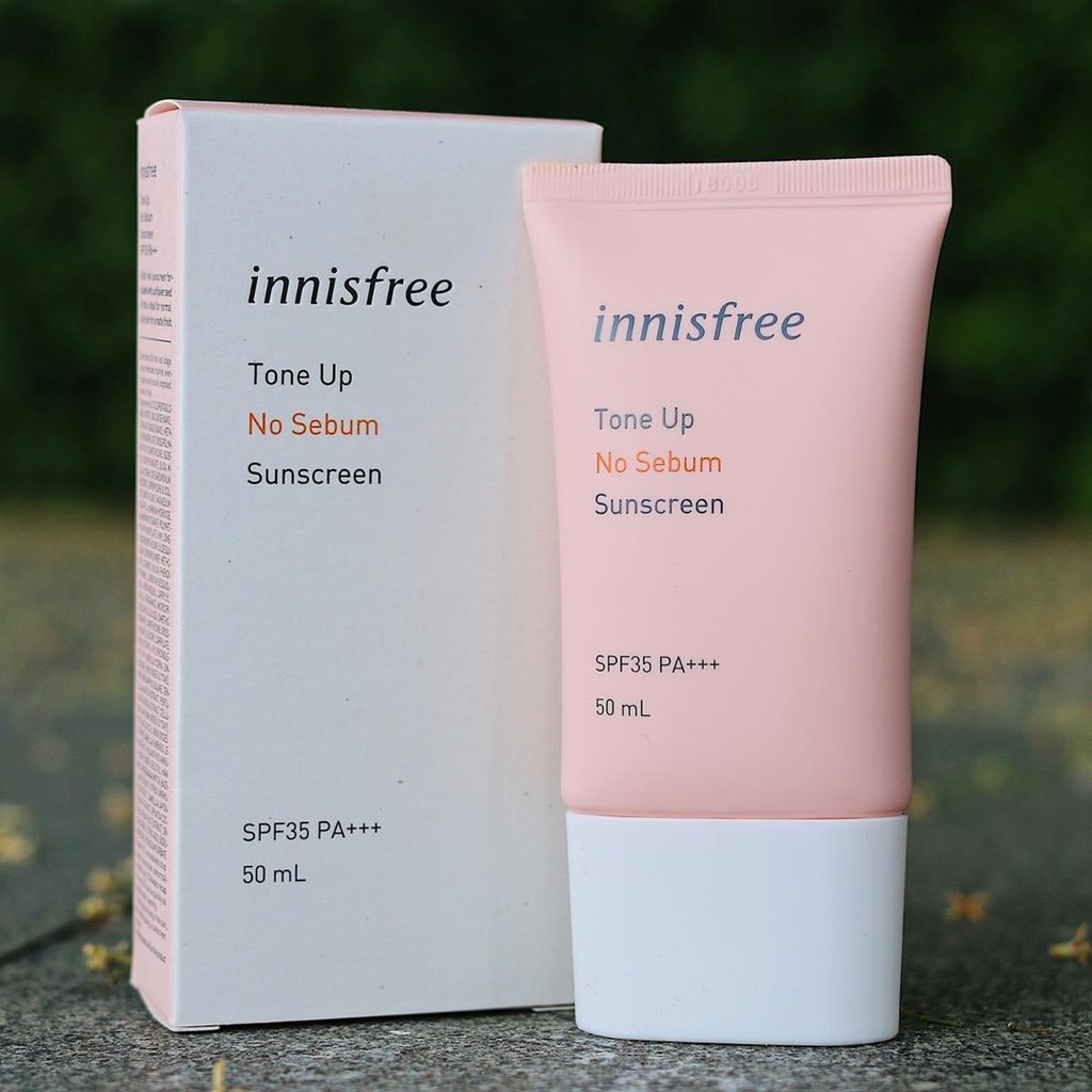 Kem chống nắng kiềm dầu Innisfree Tone Up No Sebum Sunscreen 50ml SPF 50+ PA ++++