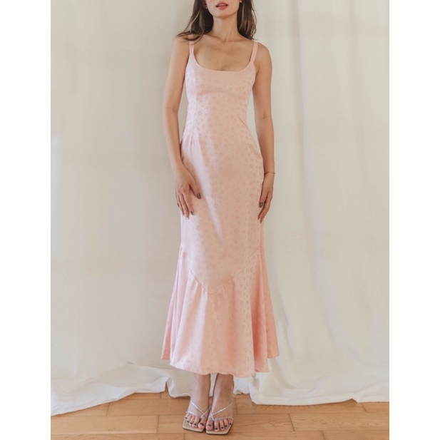 Đầm maxi gấm hồng đuôi cá DRESSIE - Aurora maxi dress